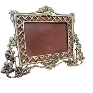 Vintage Seagull Pewter Frame Lattice & Floral Wedding Gift Photo Size 3.5” x 5”